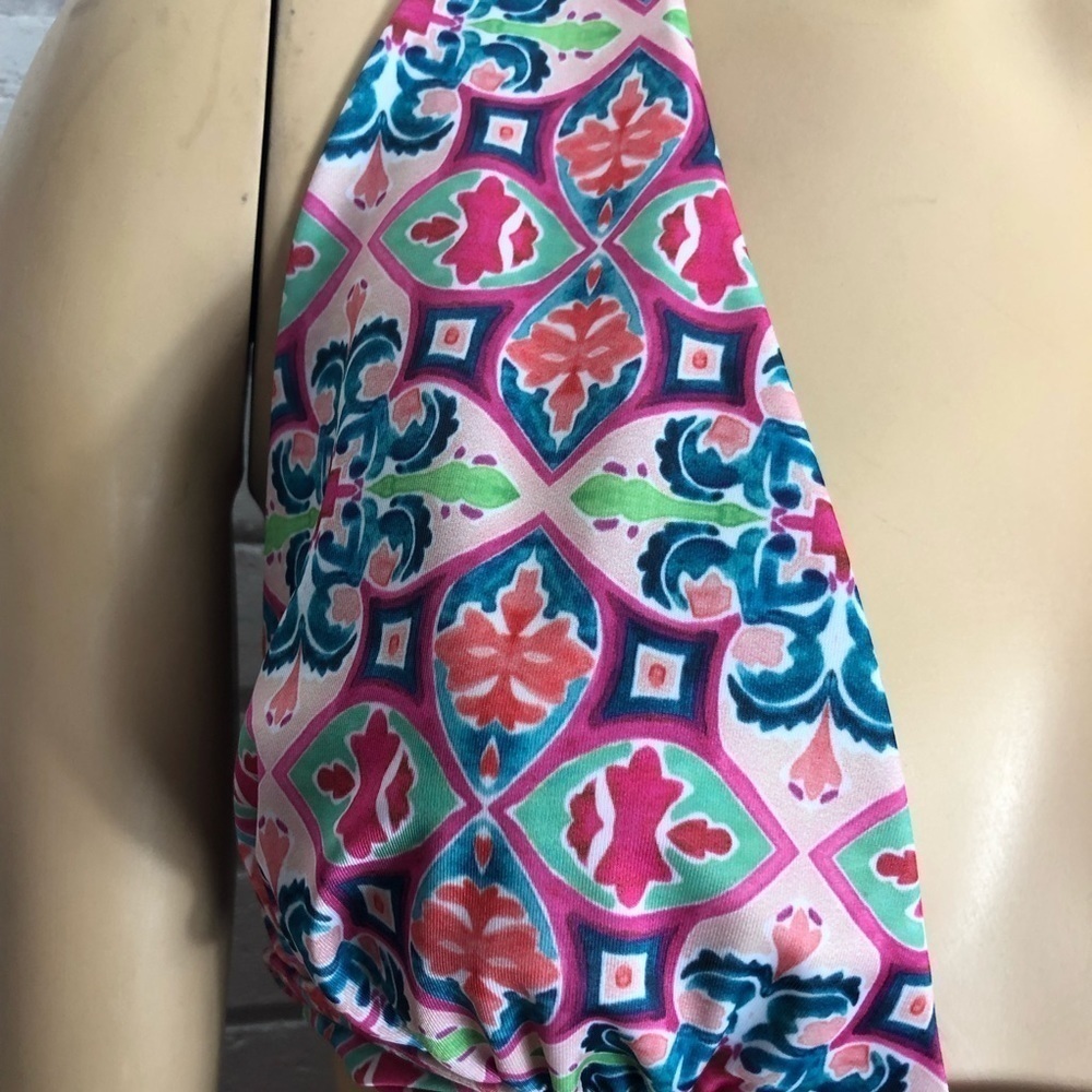 ASOS DESIGN halter plunge mosaic tile print bikini‎ - Picture 3 of 7